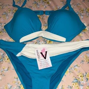 Voluptuous Blue & Cream Two Piece Bikini Size 16 (D) New